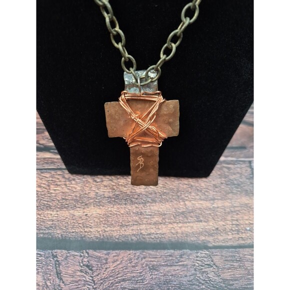Handmade Copper Wire Wrapped Cross Necklace Red Gemstone Signed 26" Toggle Clasp - Picture 4 of 8